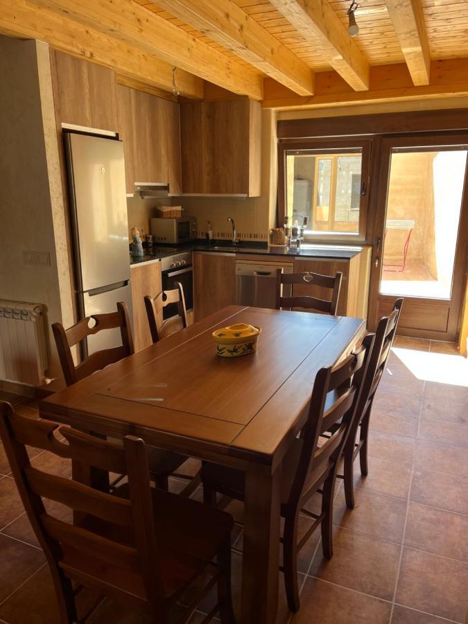 Вилла Casa Marite Vivienda De Uso Turistico Кампильо-де-Аранда Экстерьер фото