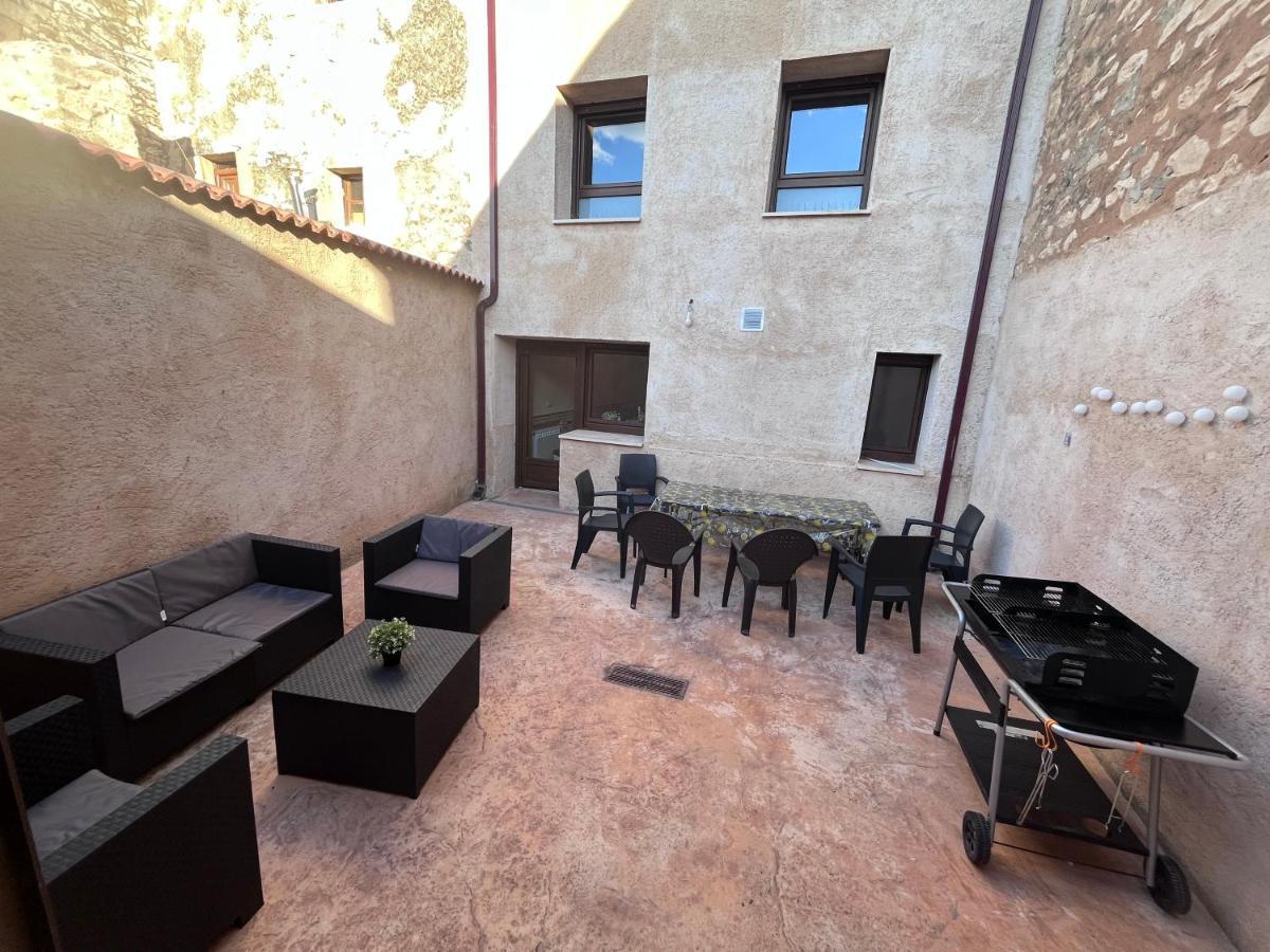 Вилла Casa Marite Vivienda De Uso Turistico Кампильо-де-Аранда Экстерьер фото