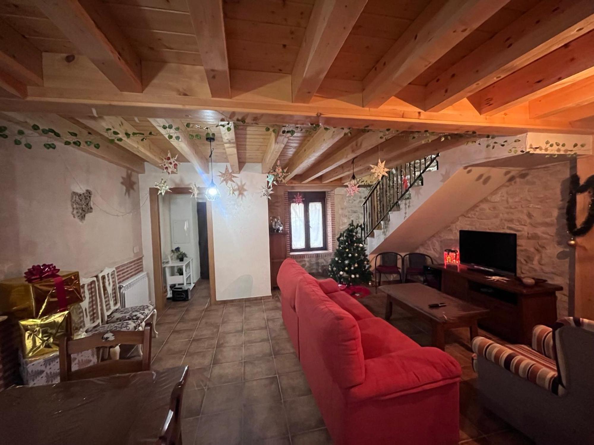 Вилла Casa Marite Vivienda De Uso Turistico Кампильо-де-Аранда Экстерьер фото